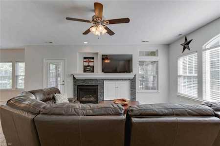 3006 Hogan Way Suffolk, VA 23435