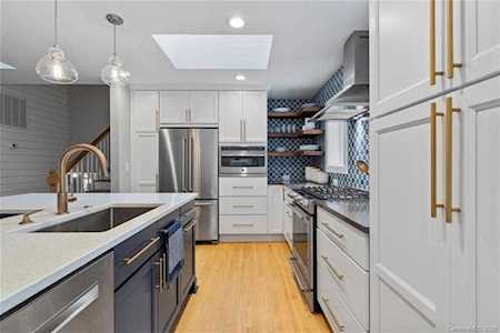 4024 Tyndale Ave Charlotte, NC 28210