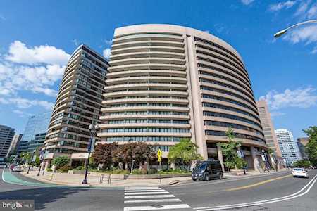 1200 Crystal Dr #312 Arlington, VA 22202