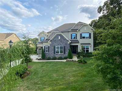 509 Lacebark Elm Ct Weddington, NC 28104