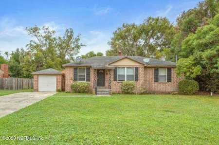8245 Paul Jones Dr Jacksonville, FL 32208
