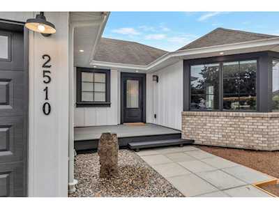 2510 271A Street Langley, BC V4W 3N4