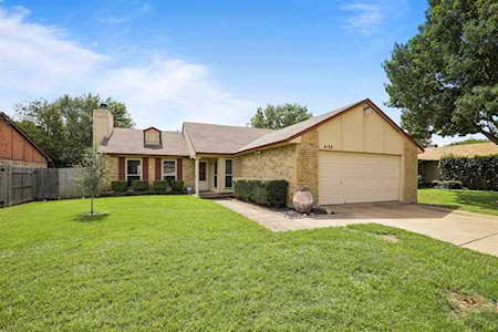 4136 Silverberry Avenue Fort Worth, TX 76137