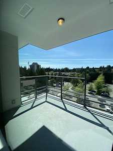 1210 E 27th Street #505 North Vancouver, BC V7J 0C5