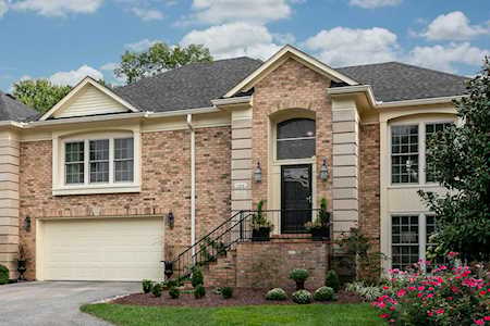1206 Creighton Hill Rd Louisville, KY 40207