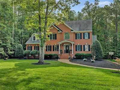 13425 River Otter Rd Chesterfield, VA 23838