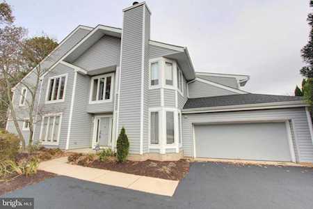 901 Champlain Dr Voorhees, NJ 08043