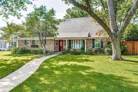 9524 Fieldcrest Court Dallas, TX 75238