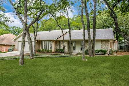 3016 Columbine Grapevine, TX 76051