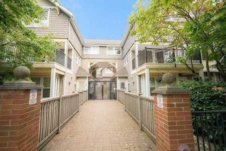 6262 Ash Street #6 Vancouver, BC V5Z 3G9