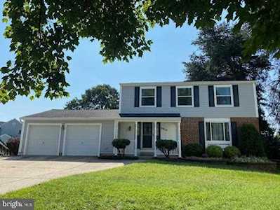 2959 Almondbury Dr Pasadena, MD 21122