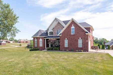 212 Grape Vineyard Way Fisherville, KY 40023