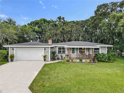216 Lake Bonny Dr E Lakeland, FL 33801