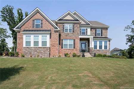 16935 Alydar Commons Ln Charlotte, NC 28278
