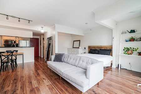 928 Richards Street #802 Vancouver, BC V6B 6P6