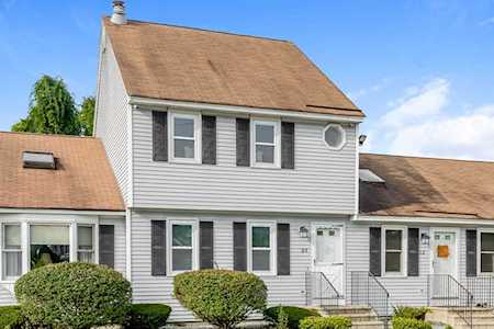 261 Broadway Rd #23 Dracut, MA 01826