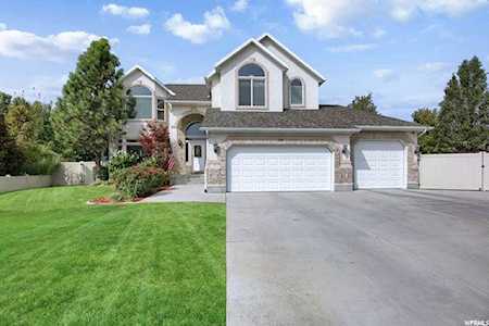 4264 W Spruce Leaf Cir South Jordan, UT 84009