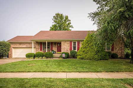 7203 Apple Mill Dr Louisville, KY 40228