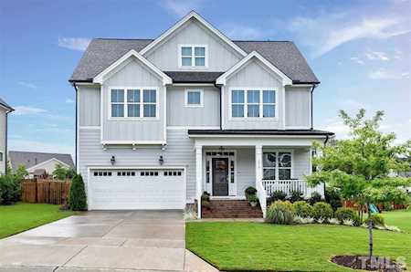 2819 Greenbank Mill Drive Fuquay Varina, NC 27526