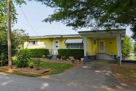 311 S Lincoln Street Auburn, KY 42206