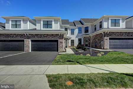 28 Dogleg Drive Lawrence Township, NJ 08648