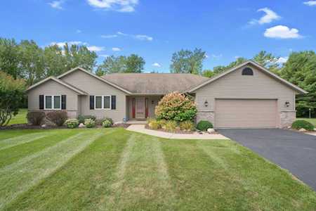 5345 Sand Beach Dr Luxemburg, WI 54217