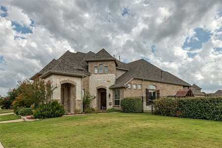 4001 Jasmine Fox Lane Arlington, TX 76005