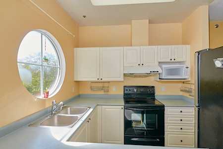 2733 E Kent Avenue North #68 Vancouver, BC V5S 3T9