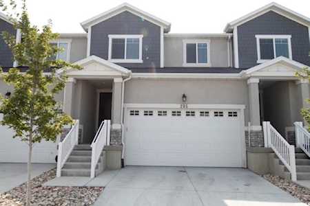 205 W Whitewater Dr Vineyard, UT 84059