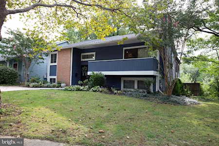 239 Chatham Ln Annapolis, MD 21403
