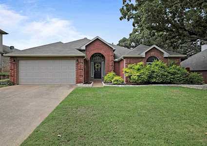 7905 Whispering Woods Lane North Richland Hills, TX 76182