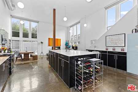 4215 Glencoe Avenue #105 Marina Del Rey, CA 90292