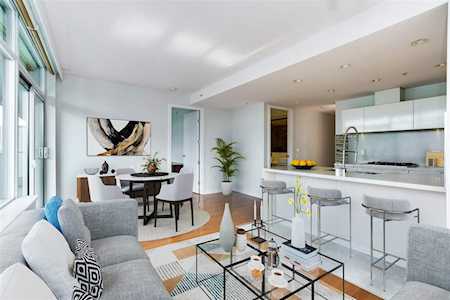 1661 Ontario Street #810 Vancouver, BC V5Y 0C3