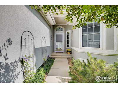 1060 Champion Cir Longmont, CO 80503