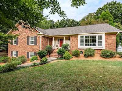 3611 Ashton Dr Charlotte, NC 28210