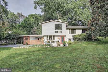710 Apple Grove Rd Silver Spring, MD 20904