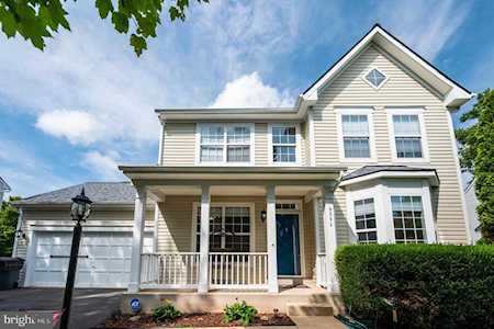 9392 Hersch Farm Ln Manassas, VA 20112