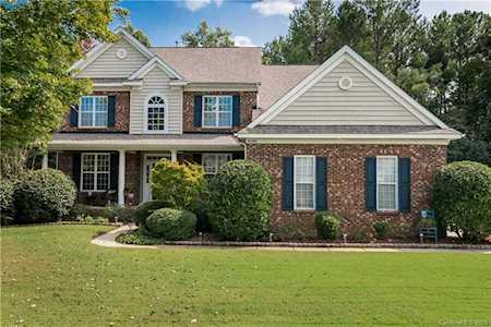 6200 Adelaide Place Waxhaw, NC 28173