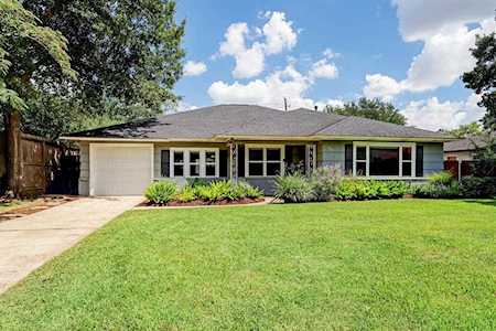 830 Nashua St Houston, TX 77008