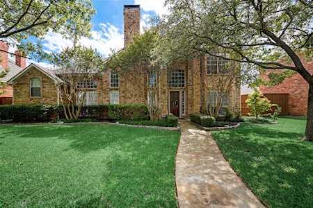 5624 Hillsborough Drive Plano, TX 75093