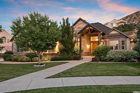 528 E Outlook Cv Draper, UT 84020