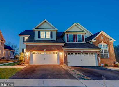 8127 Orchard Blossom Ln Severn, MD 21144