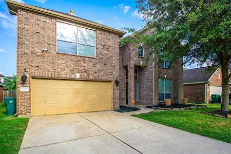 5215 Laura Lee Ln Pasadena, TX 77504
