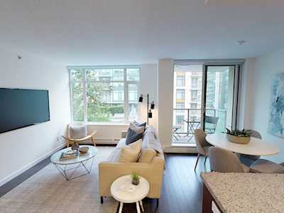 138 W 1st Avenue #701 Vancouver, BC V5Y 0H5
