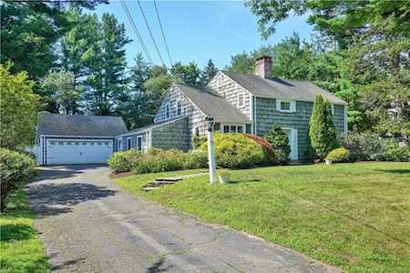 71 High Farms Road West Hartford, CT 06107