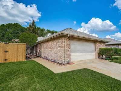 3805 Sailmaker Lane Plano, TX 75023