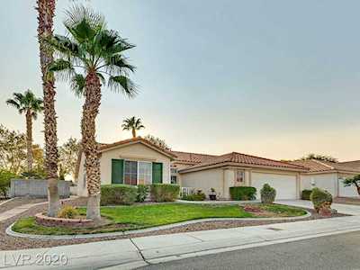 6203 Golden Rain St North Las Vegas, NV 89031