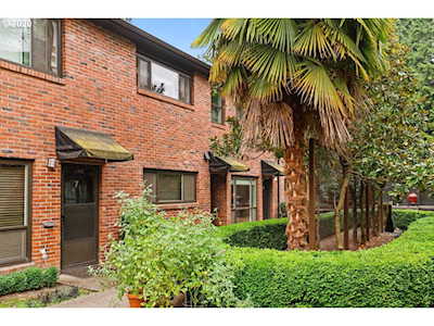 935 SE 16th Ave #10 Portland, OR 97214