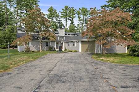 19 Plymouth St Halifax, MA 02338