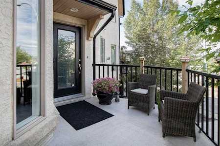 1333 Abbott Ave NE Calgary, AB T2E 8W5